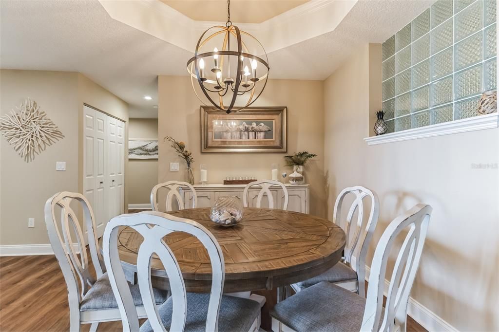 待售: $579,000 (3 贝兹, 3 浴室, 2138 平方英尺)