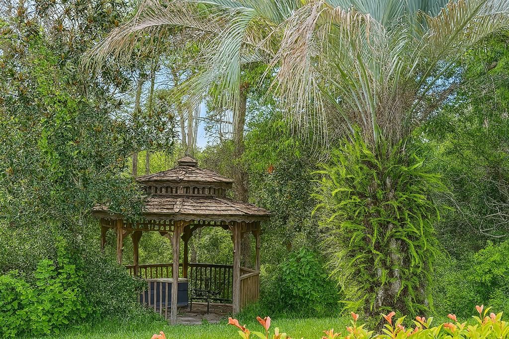 En Venta: $499,999 (3 camas, 2 baños, 2015 Pies cuadrados)