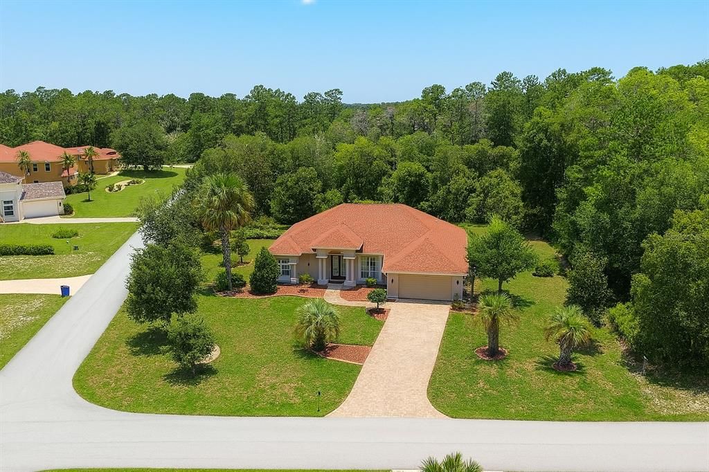 En Venta: $499,999 (3 camas, 2 baños, 2015 Pies cuadrados)