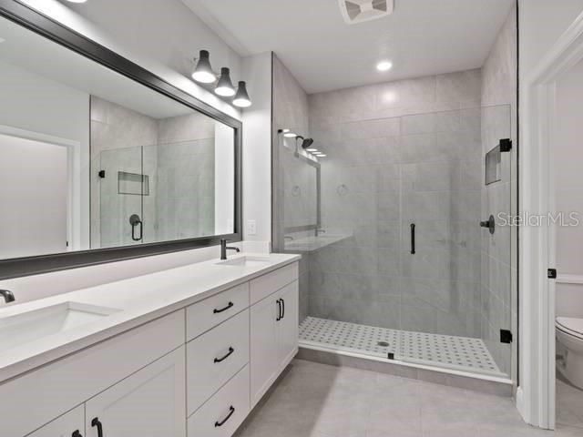 Под контрактом: $824,990 (3 спален, 2 ванн, 2082 Квадратных фут)