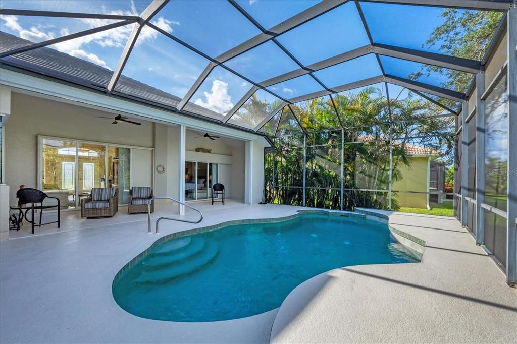 En Venta: $799,000 (3 camas, 2 baños, 2267 Pies cuadrados)