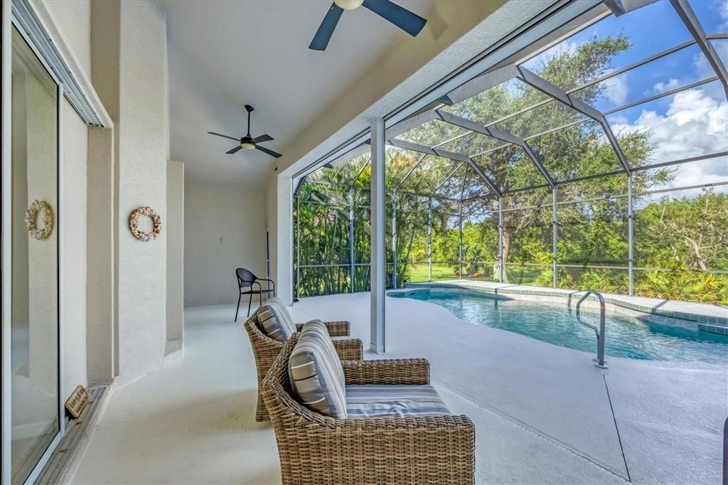 En Venta: $799,000 (3 camas, 2 baños, 2267 Pies cuadrados)