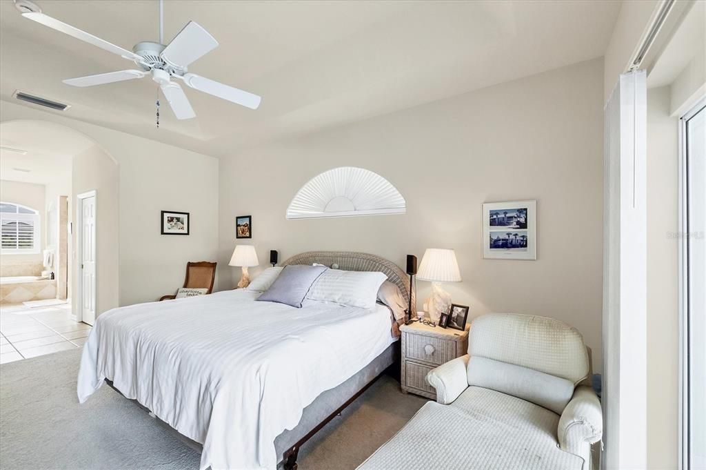 En Venta: $799,000 (3 camas, 2 baños, 2267 Pies cuadrados)