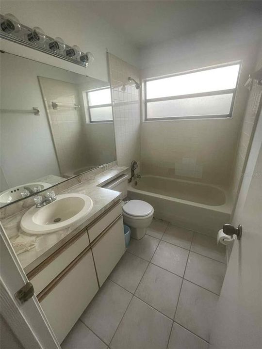 На продажу: $375,000 (3 спален, 2 ванн, 1518 Квадратных фут)