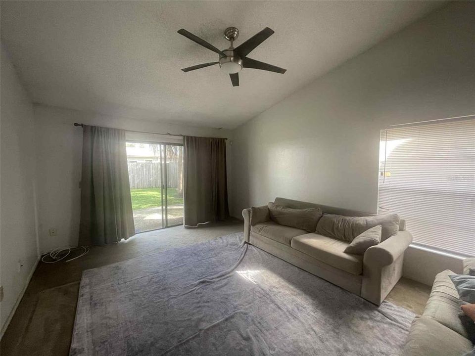 На продажу: $375,000 (3 спален, 2 ванн, 1518 Квадратных фут)