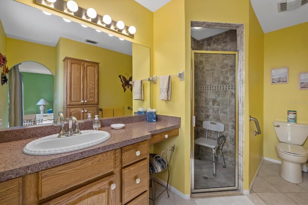 На продажу: $629,000 (2 спален, 2 ванн, 1932 Квадратных фут)