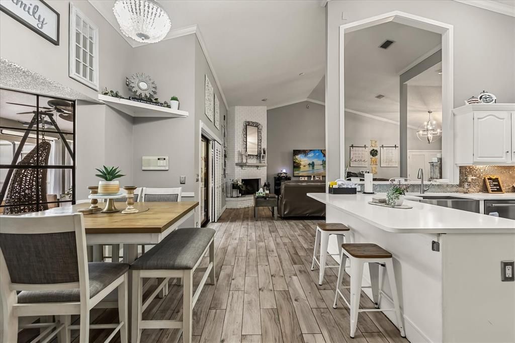 Activo con contrato: $710,000 (4 camas, 3 baños, 2754 Pies cuadrados)