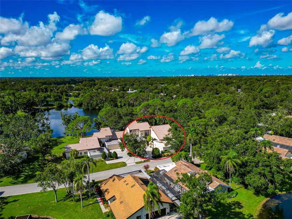 For Sale: $299,000 (2 beds, 2 baths, 1776 Square Feet)