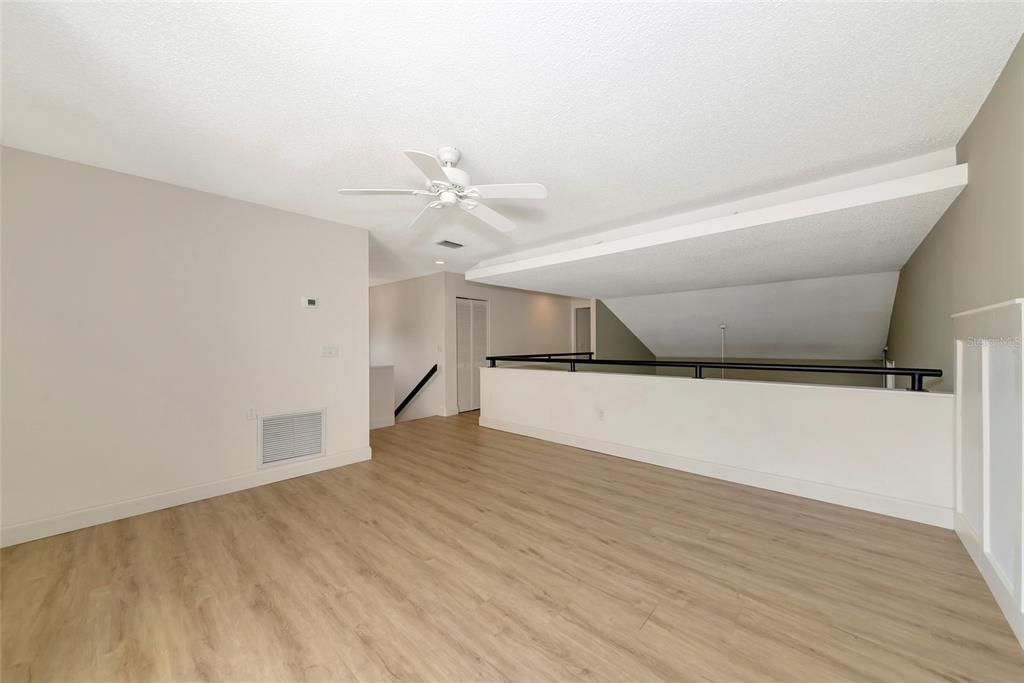 For Sale: $299,000 (2 beds, 2 baths, 1776 Square Feet)