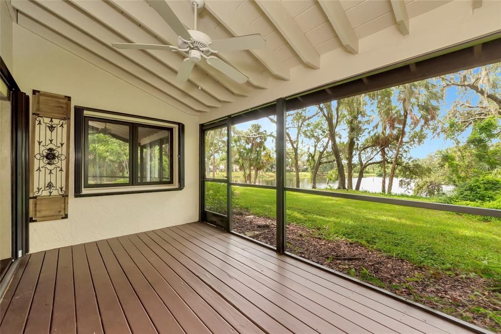 For Sale: $299,000 (2 beds, 2 baths, 1776 Square Feet)