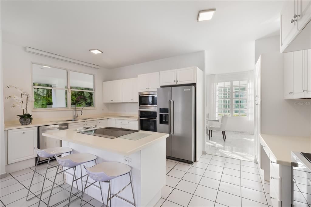 En Venta: $1,595,000 (6 camas, 5 baños, 4160 Pies cuadrados)