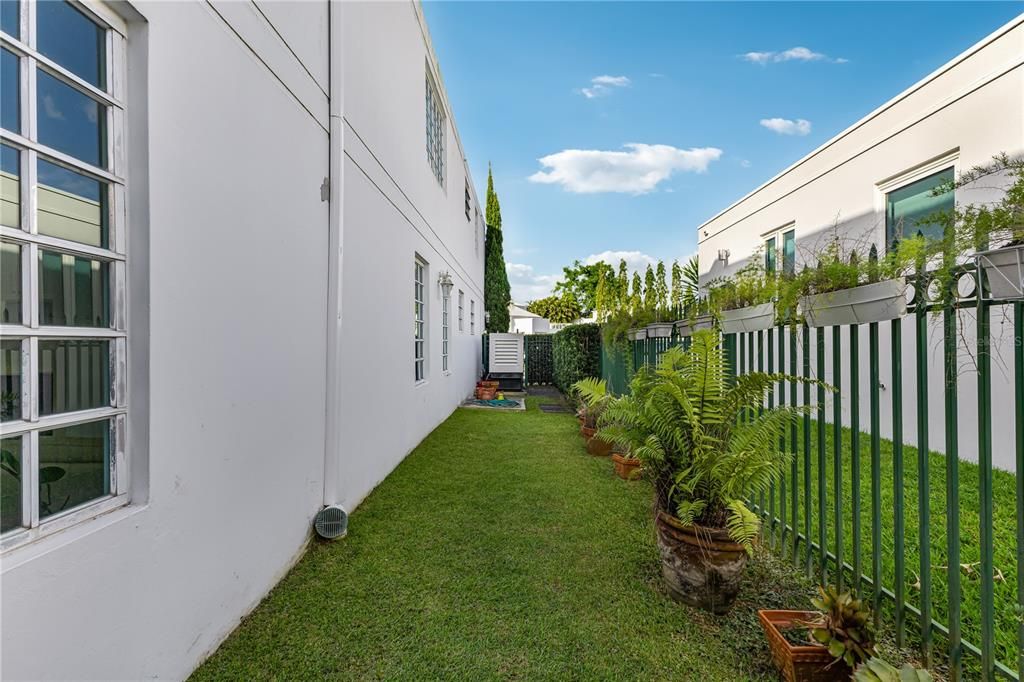 En Venta: $1,595,000 (6 camas, 5 baños, 4160 Pies cuadrados)