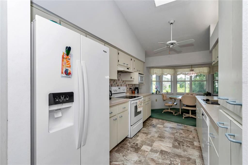 待售: $299,000 (3 贝兹, 2 浴室, 1772 平方英尺)