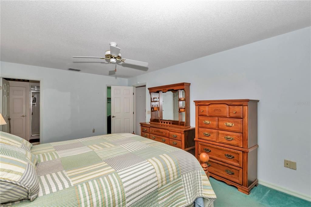 待售: $299,000 (3 贝兹, 2 浴室, 1772 平方英尺)