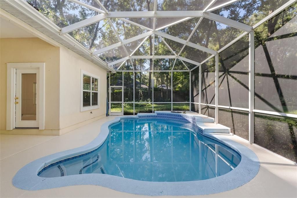 На продажу: $699,900 (5 спален, 3 ванн, 2992 Квадратных фут)