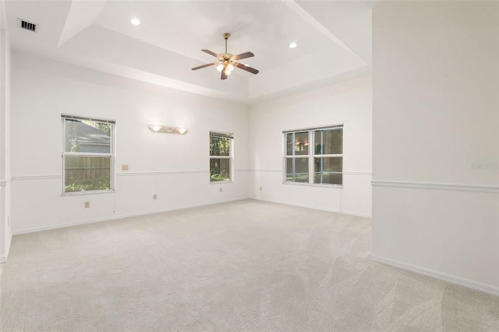 На продажу: $699,900 (5 спален, 3 ванн, 2992 Квадратных фут)