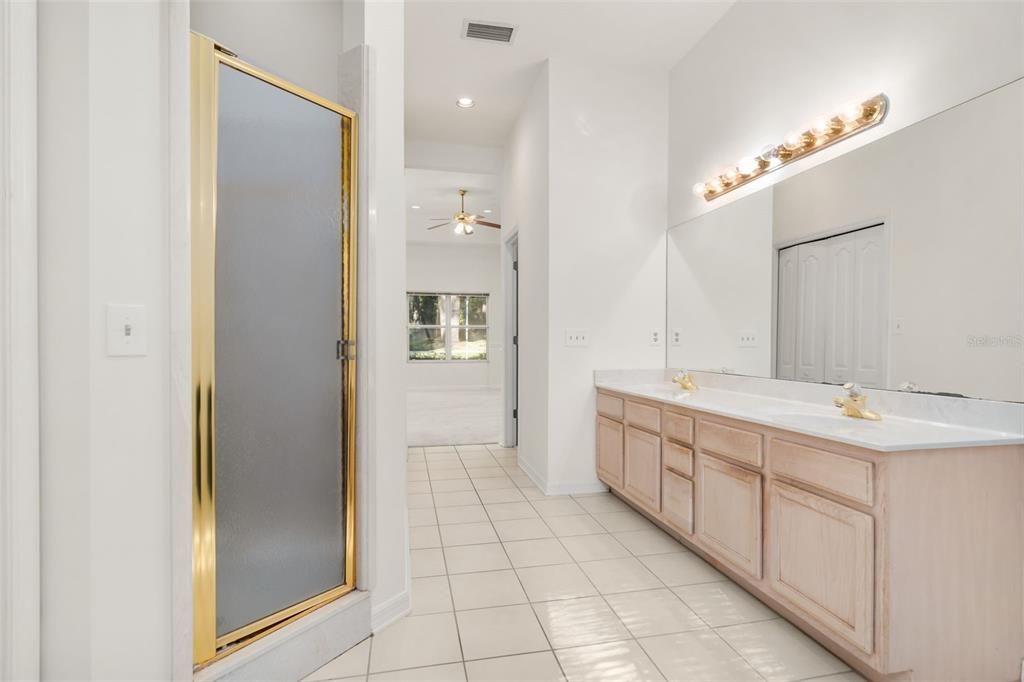 На продажу: $699,900 (5 спален, 3 ванн, 2992 Квадратных фут)