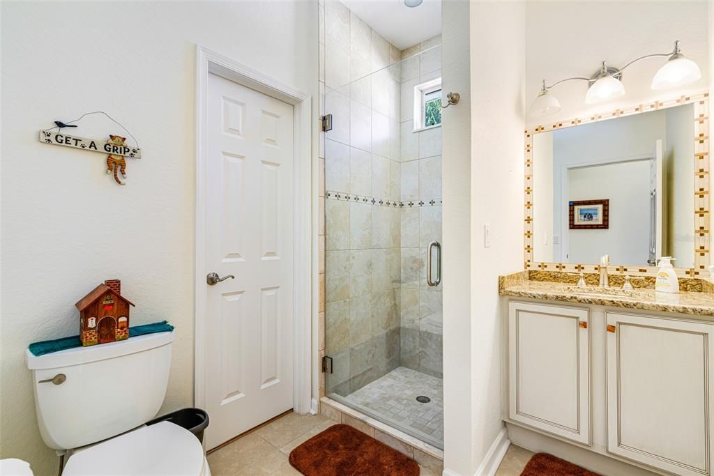 For Sale: $780,000 (3 beds, 3 baths, 2825 Square Feet)