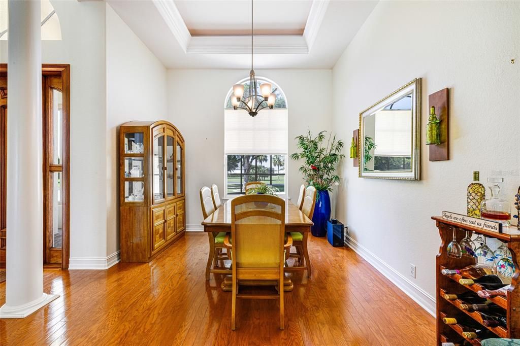 For Sale: $780,000 (3 beds, 3 baths, 2825 Square Feet)