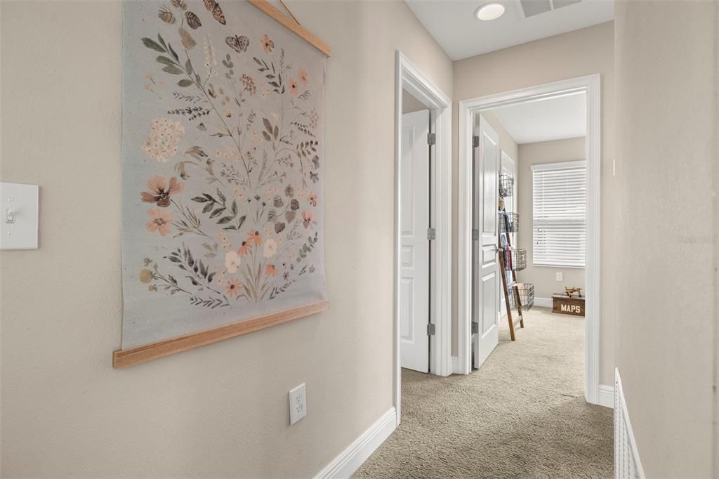 Activo con contrato: $3,400 (3 camas, 2 baños, 1672 Pies cuadrados)