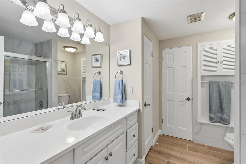 出租: $3,500 (2 贝兹, 2 浴室, 1380 平方英尺)