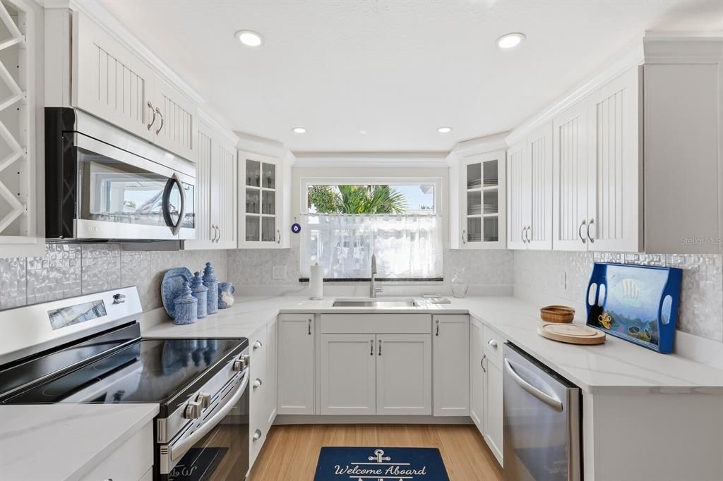 出租: $3,500 (2 贝兹, 2 浴室, 1380 平方英尺)