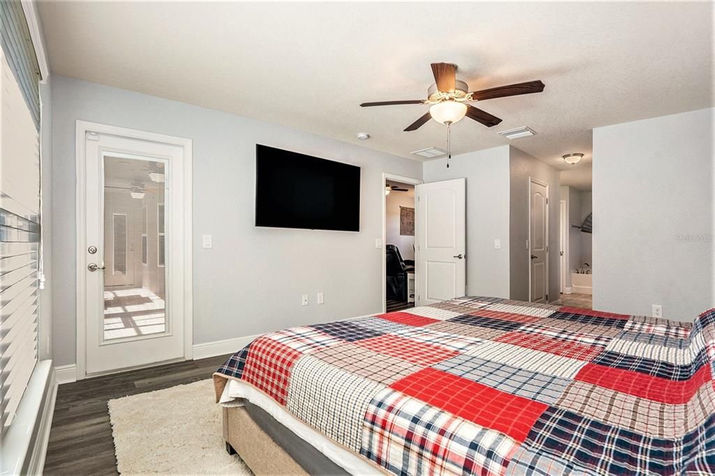 Active With Contract: $455,000 (4 beds, 3 baths, 1998 Square Feet)