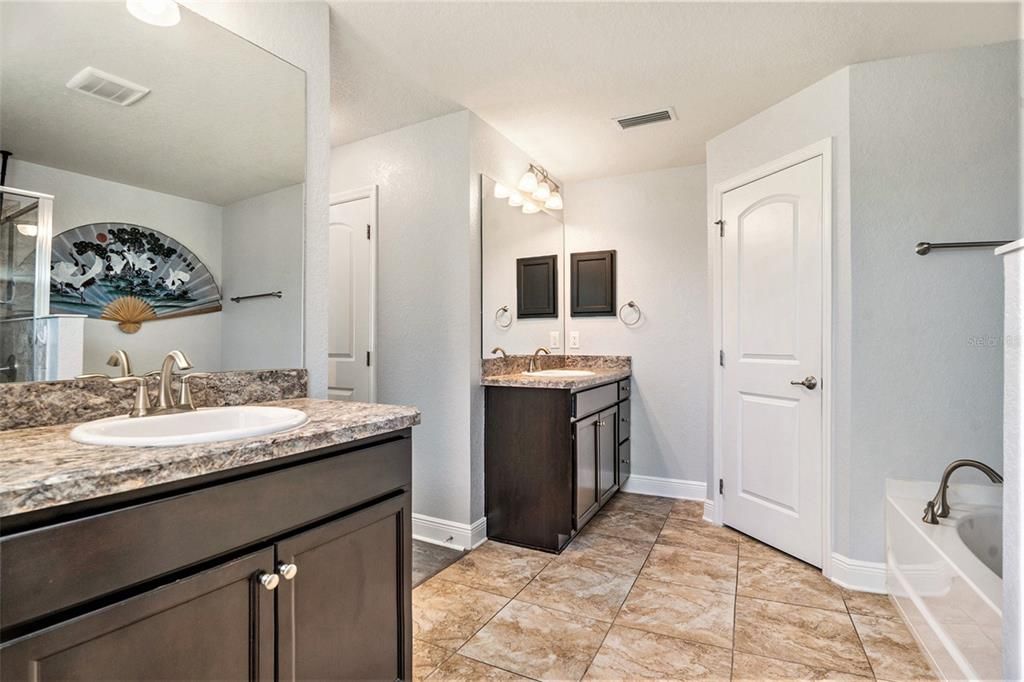 Active With Contract: $455,000 (4 beds, 3 baths, 1998 Square Feet)