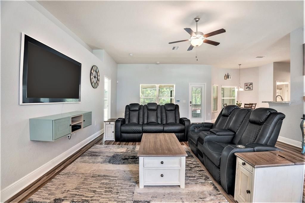 Active With Contract: $455,000 (4 beds, 3 baths, 1998 Square Feet)