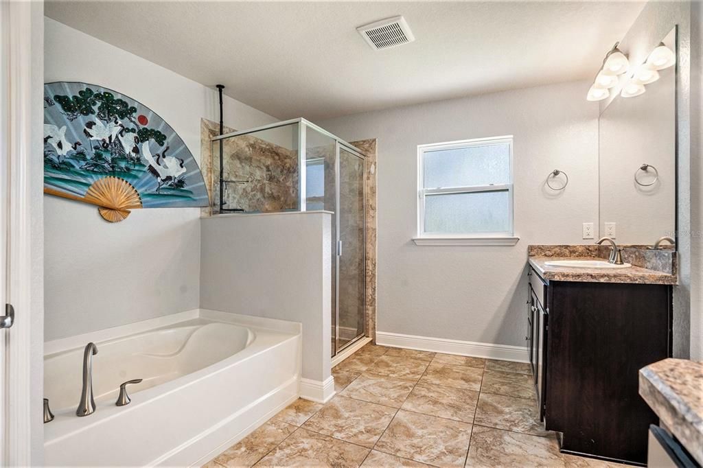 Active With Contract: $455,000 (4 beds, 3 baths, 1998 Square Feet)