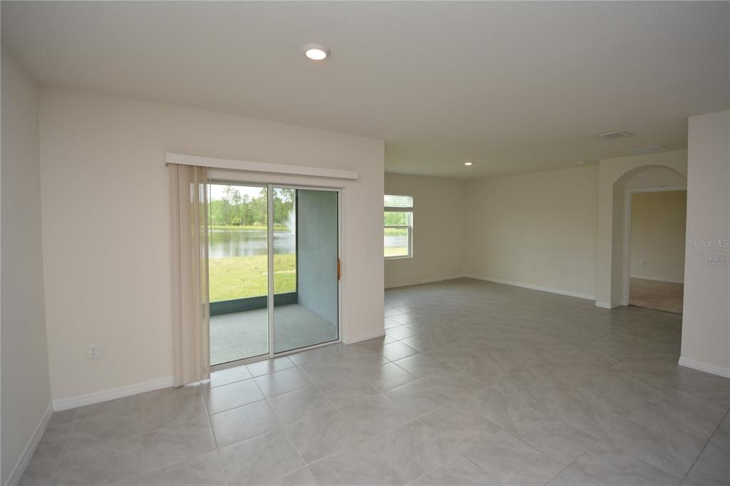 En Renta: $2,350 (4 camas, 2 baños, 1846 Pies cuadrados)