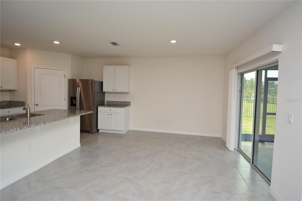 En Renta: $2,350 (4 camas, 2 baños, 1846 Pies cuadrados)