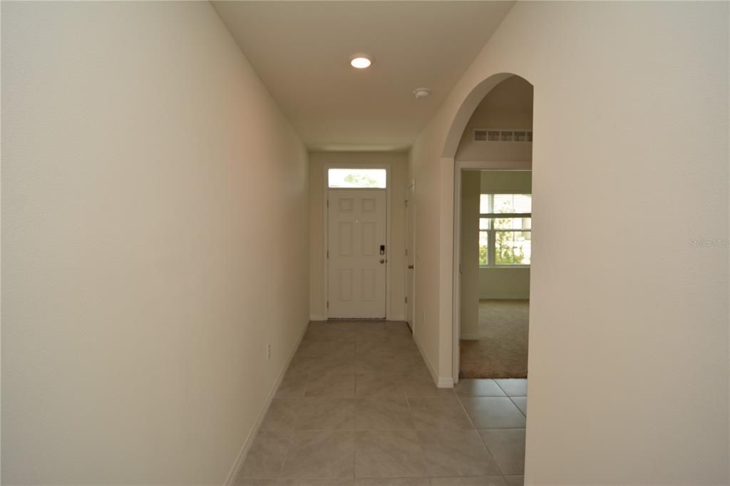 En Renta: $2,350 (4 camas, 2 baños, 1846 Pies cuadrados)