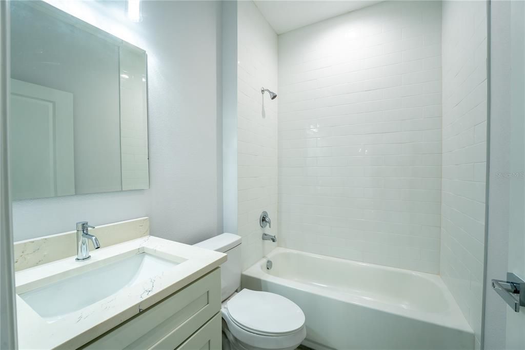 Active With Contract: $330,000 (4 beds, 2 baths, 1539 Square Feet)