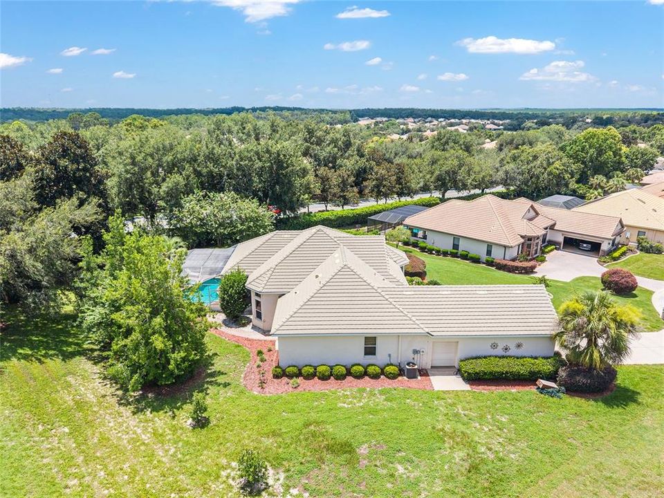 合同活跃: $424,900 (3 贝兹, 2 浴室, 2262 平方英尺)