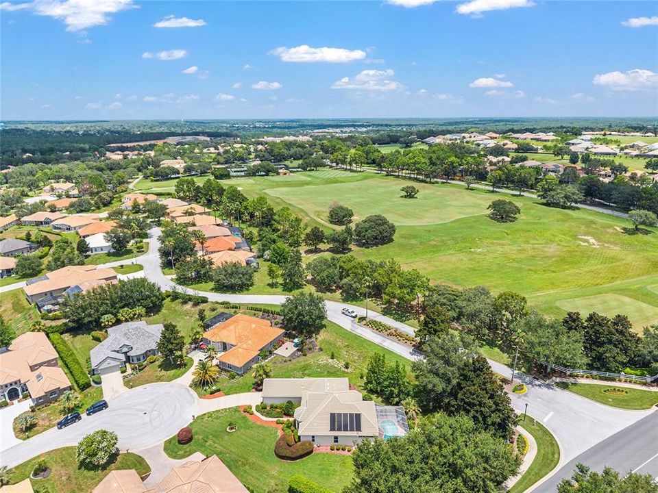 合同活跃: $424,900 (3 贝兹, 2 浴室, 2262 平方英尺)