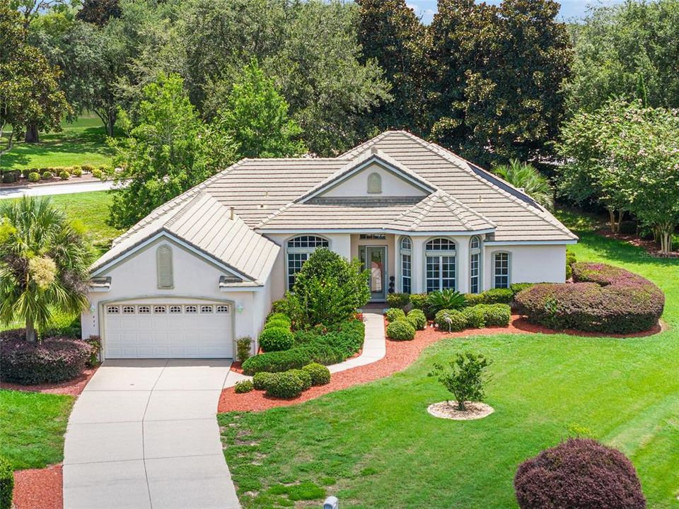 合同活跃: $424,900 (3 贝兹, 2 浴室, 2262 平方英尺)