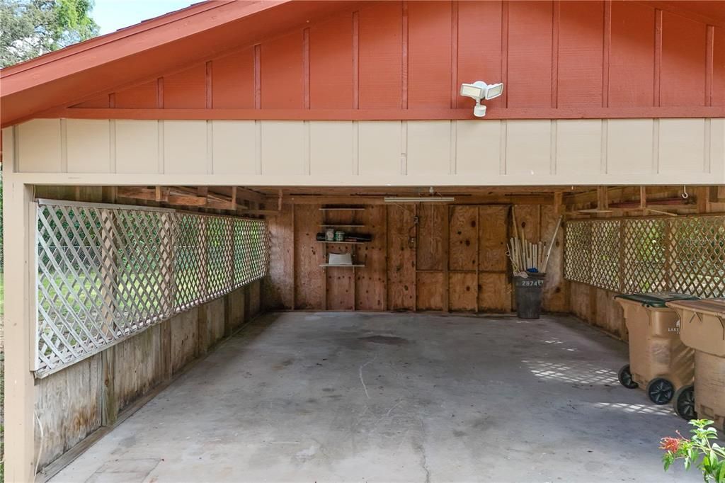 Active With Contract: $284,900 (3 beds, 1 baths, 1446 Square Feet)