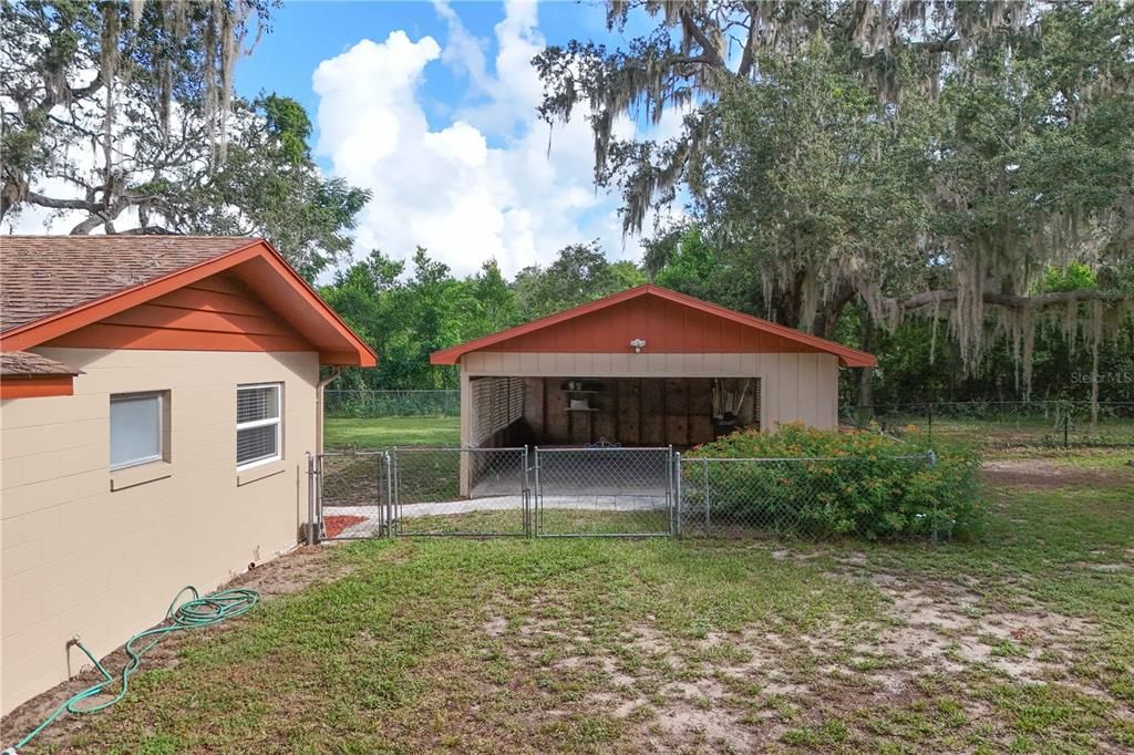 Active With Contract: $284,900 (3 beds, 1 baths, 1446 Square Feet)