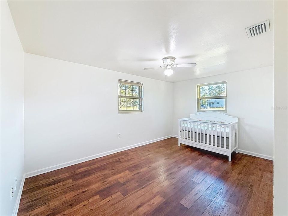 For Rent: $3,945 (3 beds, 2 baths, 1480 Square Feet)