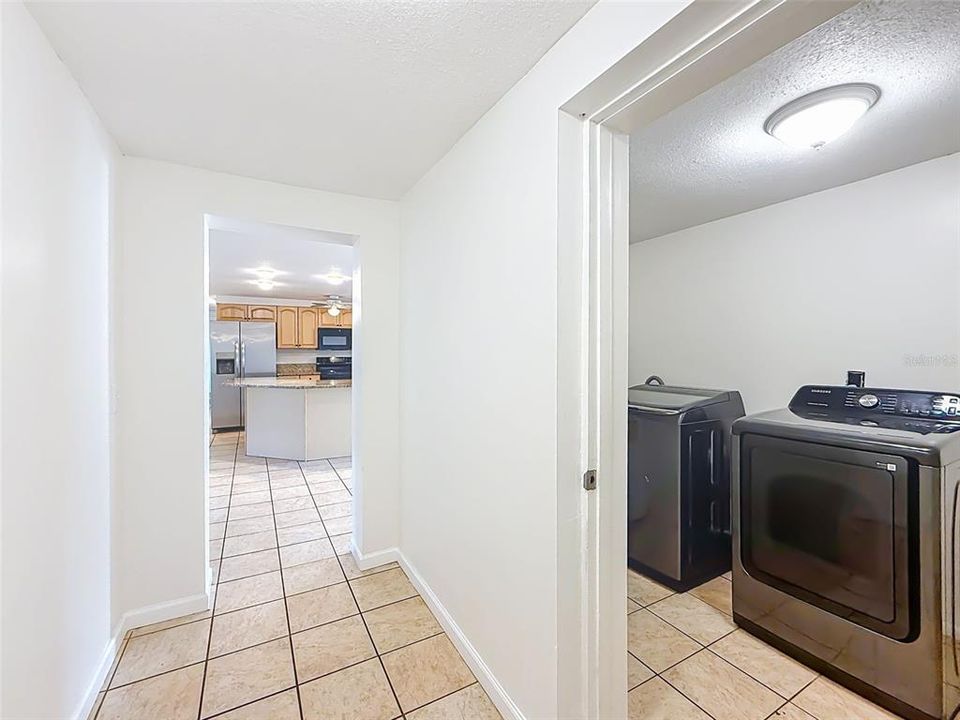 For Rent: $3,945 (3 beds, 2 baths, 1480 Square Feet)