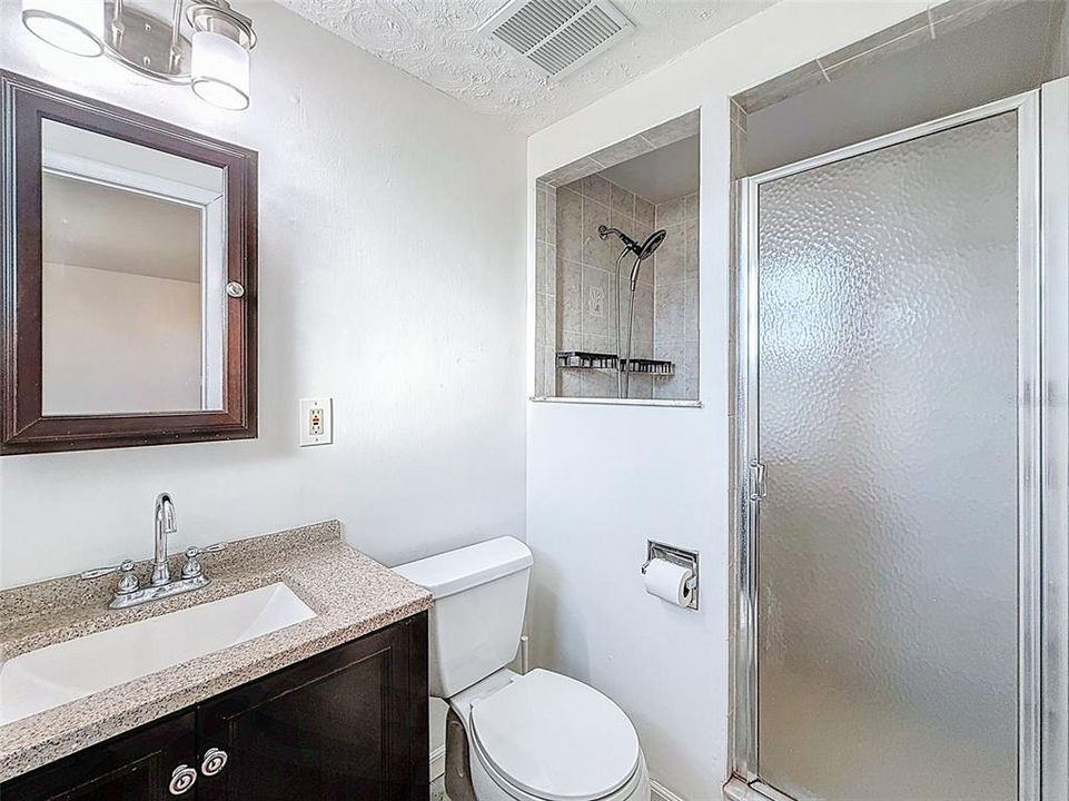 For Rent: $3,945 (3 beds, 2 baths, 1480 Square Feet)