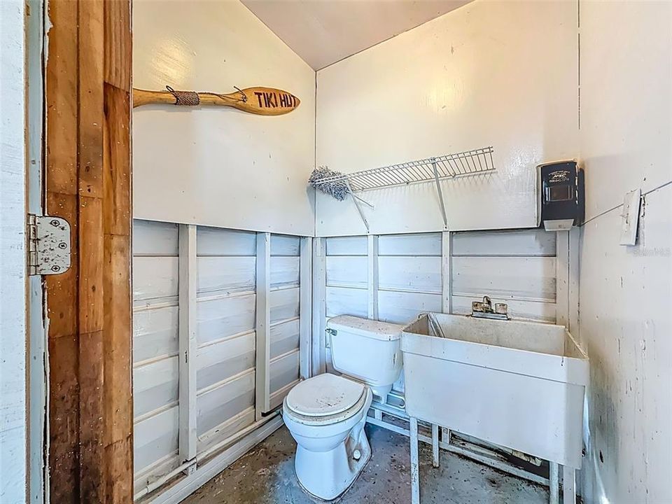 For Rent: $3,945 (3 beds, 2 baths, 1480 Square Feet)