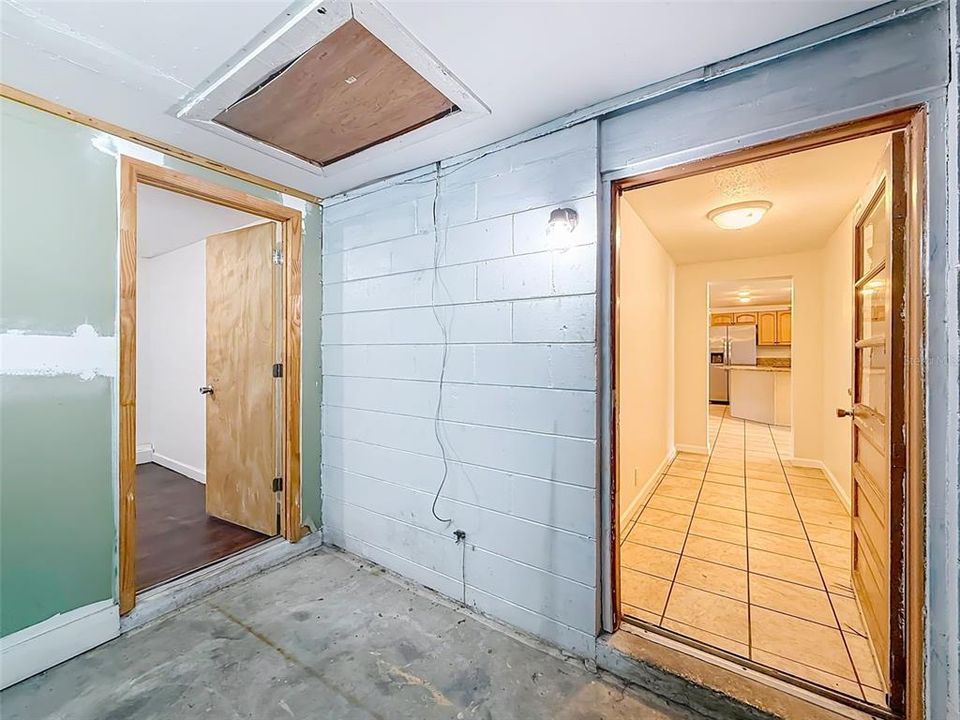 For Rent: $3,945 (3 beds, 2 baths, 1480 Square Feet)