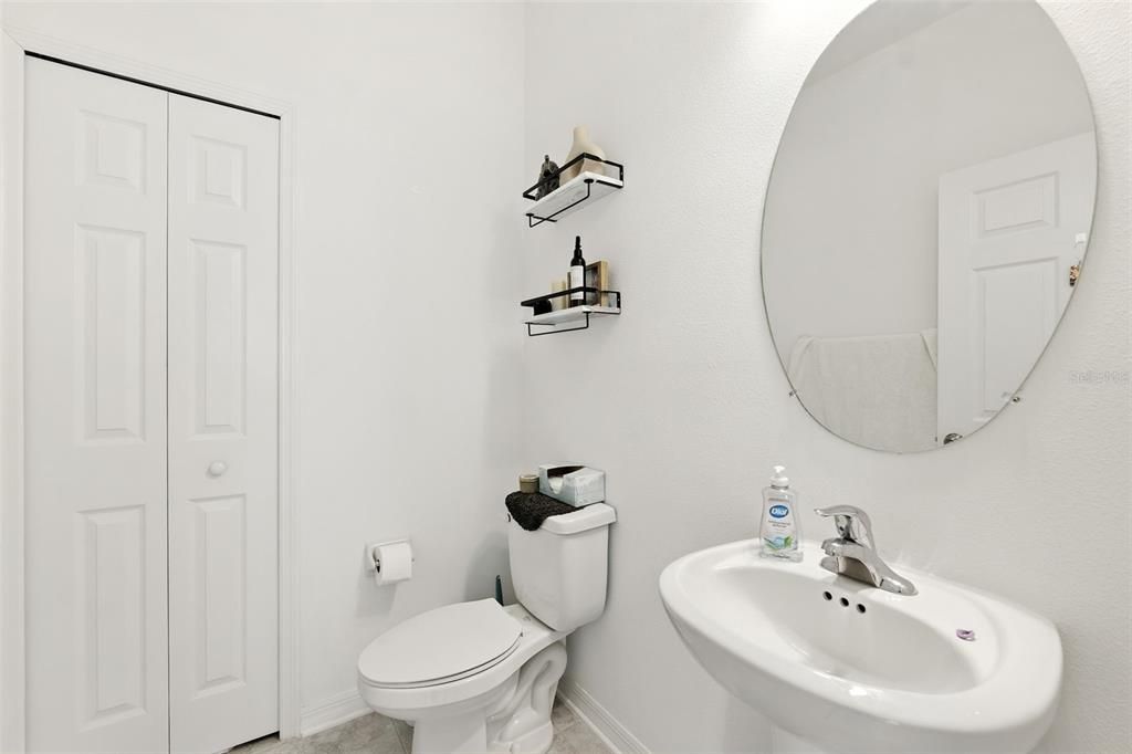 En Venta: $625,000 (4 camas, 2 baños, 3292 Pies cuadrados)