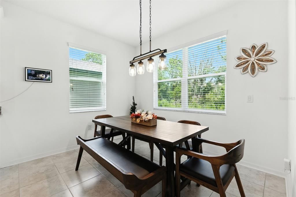 En Venta: $625,000 (4 camas, 2 baños, 3292 Pies cuadrados)