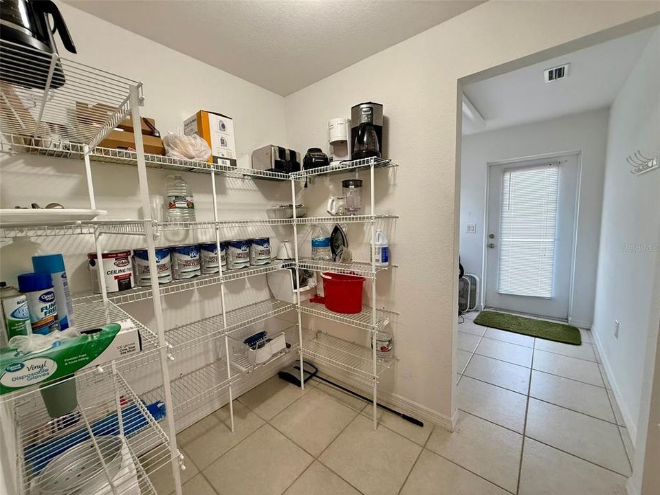 For Rent: $3,600 (4 beds, 3 baths, 3009 Square Feet)