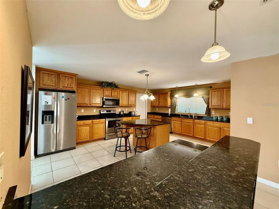 For Rent: $3,600 (4 beds, 3 baths, 3009 Square Feet)