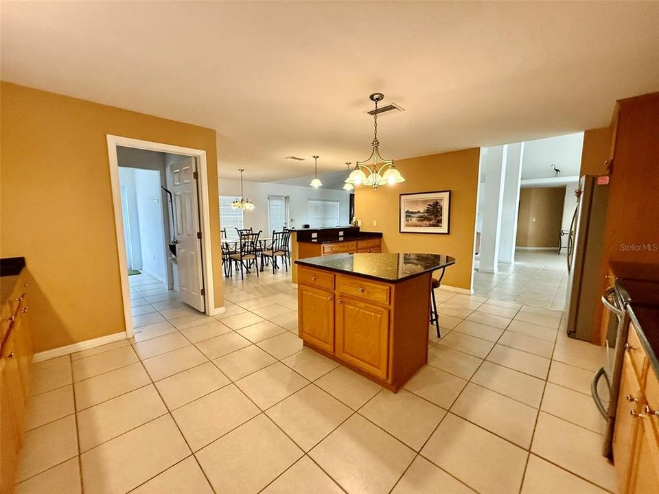 For Rent: $3,600 (4 beds, 3 baths, 3009 Square Feet)