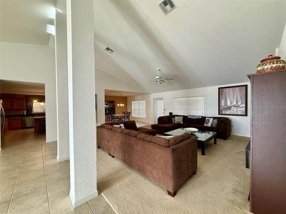 For Rent: $3,600 (4 beds, 3 baths, 3009 Square Feet)